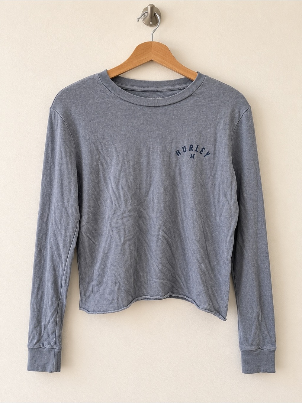 Hurley Gray Long-Sleeve Crewneck Logo Tee